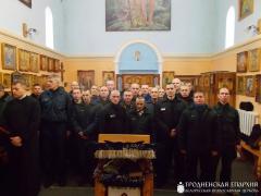 В храме преподобного Серафима Саровского при исправительной колонии №11 г. Волковыска была совершена Божественная литургия
