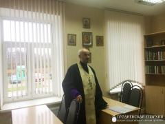 Настоятель и хор храма поселка Большая Берестовица посетили пограничную заставу №9