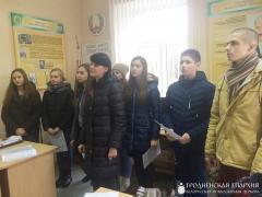 Настоятель и хор храма поселка Большая Берестовица посетили пограничную заставу №9