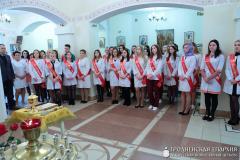 Выпускники медицинских учебных заведений посетили храм святителя Луки