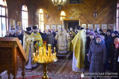 Архиепископ Артемий совершил литургию в Александро-Невской церкви поселка Вороново