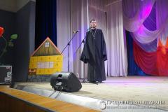 Священник принял участие в праздничном концерте для подопечных центра социального обслуживания населения Волковысского района