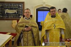 В день памяти святителя Николая архиепископ Артемий совершил литургию и хиротонию в домовой церкви Архиерейского Подворья