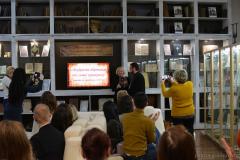 На открытии выставки «Мудрость обретаем от словес книжных» настоятель Покровского собора представил раритетные издания