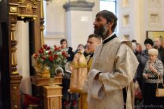 В Неделю Святых Праотец Архиепископ Артемий совершил в Покровском соборе Божественную литургию и иерейскую хиротонию