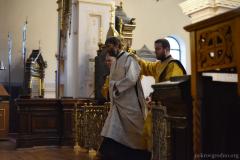 В Неделю Святых Праотец Архиепископ Артемий совершил в Покровском соборе Божественную литургию и иерейскую хиротонию