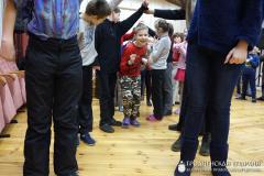 Священник и молодежь прихода Благовещения города Волковыска посетили вспомогательную школу-интернат