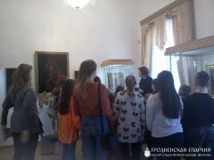 Воспитанники воскресной школы агрогородка Обухово посетили рождественскую выставку и батлейку в Гродненском музее истории религии