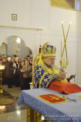 В Неделю сыропустную архиепископ Артемий совершил литургию в малом храме великомученика Пантелеимона города Гродно