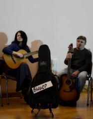 80-летию Владимира Высоцкого в Покровском соборе посвятили музыкально-поэтический вечер "Я только малость объясню в стихе..."