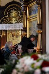 В праздник Сретения Господня архиепископ Артемий возглавил литургию в Покровском соборе