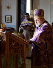 В Неделю Торжества Православия архиепископ Артемий возглавил литургию в Покровском соборе