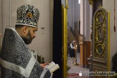 В пятницу первой седмицы Великого поста архиепископ Артемий совершил Литургию Преждеосвященных Даров в кафедральном соборе Волковыска