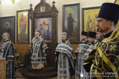 В пятницу первой седмицы Великого поста архиепископ Артемий совершил Литургию Преждеосвященных Даров в кафедральном соборе Волковыска