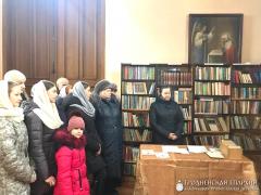 На базе библиотеки прихода поселка Большая Берестовица состоялась выставка, посвященная Митрополиту Иосифу (Семашко)