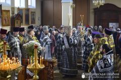 Архиепископ Артемий совершил Литургию Преждеосвященных Даров в храме Святой Троицы поселка Россь