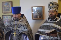 Архиепископ Артемий совершил Литургию Преждеосвященных Даров в храме поселка Острино