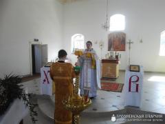 Братчики храма иконы Божией Матери «Всех скорбящих Радость» города Мосты посетили храм в поселке Сопоцкин