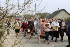 В день Радоницы в поселке Зельва состоялся традиционный Крестный ход