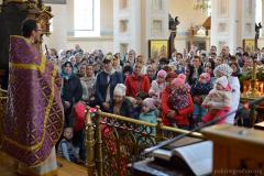 У Вялікі чацвер архіепіскап Арцемій узначаліў літургію ў кафедральным саборы Гродна