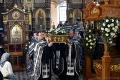 Архіепіскап Арцемій узначаліў богаслуженні Вялікага Пятка ў Пакроўскім саборы