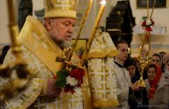 Архиепископ Артемий возглавил пасхальные богослужения в кафедральном соборе Гродно