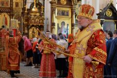 Архіепіскап Арцемій узначаліў Бажэственную літургію ў Пакроўскім саборы