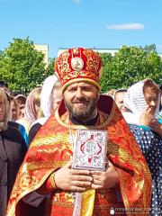 Архиепископ Артемий совершил литургию в храме великомученика Георгия поселка Красносельский