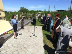 Настоятель храма деревни Озеры принял участие в митинге, посвященном Дню победы