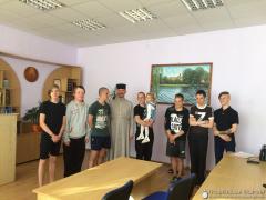 Священник встретился с учащимися Берестовицкого сельскохозяйственного лицея