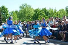 Сад мира «Сирень Победы» у стен древней Коложской церкви пополнился новыми «пасхалиями»
