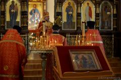 Архіепіскап Арцемій узначаліў Бажэственную літургію ў Пакроўскім саборы Архіепіскап Арцемій узначаліў Бажэственную літургію ў Пакроўскім саборы