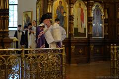 Напярэдадні свята Узнясення Гасподняга архіепіскап Арцемій здзейсніў усяночнае трыванне ў кафедральным саборы Гродна Напярэдадні свята Узнясення Гасподняга архіепіскап Арцемій здзейсніў усяночнае трыванне ў кафедральным саборы Гродна