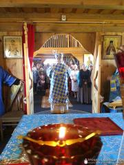 Архиепископ Артемий совершил литургию в малом храме прихода микрорайона Зарица города Гродно Архиепископ Артемий совершил литургию в малом храме прихода микрорайона Зарица города Гродно