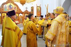 В день памяти святителя Николая Чудотворца архиепископ Артемий совершил литургию в храме в честь Собора Всех Белорусских Святых города Гродно В день памяти святителя Николая Чудотворца архиепископ Артемий совершил литургию в храме в честь Собора Всех Белорусских Святых города Гродно