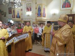 Архиепископ Артемий совершил литургию в малом храме прихода святых равноапостольных Мефодия и Кирилла города Волковыска Архиепископ Артемий совершил литургию в малом храме прихода святых равноапостольных Мефодия и Кирилла города Волковыска