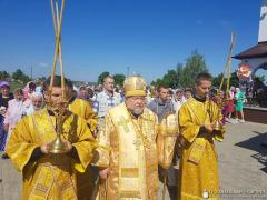 Архиепископ Артемий совершил литургию в малом храме прихода святых равноапостольных Мефодия и Кирилла города Волковыска Архиепископ Артемий совершил литургию в малом храме прихода святых равноапостольных Мефодия и Кирилла города Волковыска