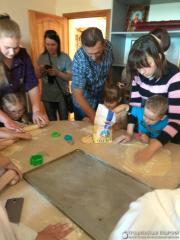 "Сделай маленькое чудо и подари радость" "Сделай маленькое чудо и подари радость"