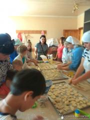 "Сделай маленькое чудо и подари радость" "Сделай маленькое чудо и подари радость"