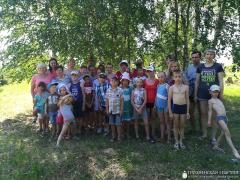 Поход детей воскресной школы при Свято-Михайловской церкви Скиделя Поход детей воскресной школы при Свято-Михайловской церкви Скиделя