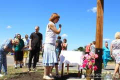 В деревне Бондари установили поклонный крест В деревне Бондари установили поклонный крест