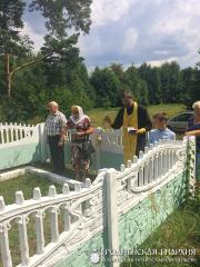 Прихожане храма Воздвижения Креста Господня д. Головачи помолились об убиенных жителях деревень Полымя и Синий Камень