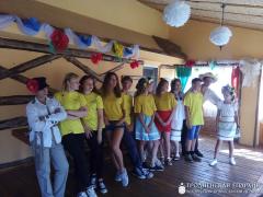 V ежегодный социально-благотворительный слет православной молодежи «Встреча друзей» V ежегодный социально-благотворительный слет православной молодежи «Встреча друзей»