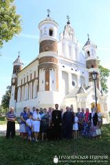 Прихожане храма поселка Зельва совершили паломничество к почитаемым святыням Щучинского благочиния Прихожане храма поселка Зельва совершили паломничество к почитаемым святыням Щучинского благочиния