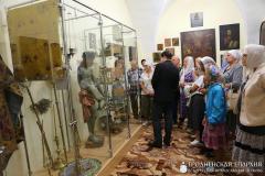 Прихожане храма поселка Зельва совершили паломничество в Жировичский монастырь Прихожане храма поселка Зельва совершили паломничество в Жировичский монастырь