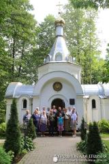 Прихожане храма поселка Зельва совершили паломничество в Жировичский монастырь Прихожане храма поселка Зельва совершили паломничество в Жировичский монастырь