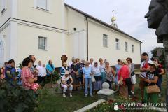У Зэльве адбыўся шераг мерапрыемстваў, прысвечаных успаміну беларускай паэткі Ларысы Генiюш У Зэльве адбыўся шераг мерапрыемстваў, прысвечаных успаміну беларускай паэткі Ларысы Генiюш
