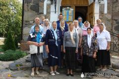 Прихожане храма поселка Зельва совершили паломничество в Велико‑Кракотский мужской монастырь Прихожане храма поселка Зельва совершили паломничество в Велико‑Кракотский мужской монастырь