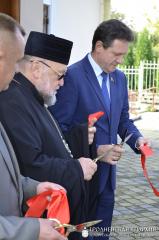 Архиепископ Артемий осуществил спецгашение марки с изображением Коложи Архиепископ Артемий осуществил спецгашение марки с изображением Коложи