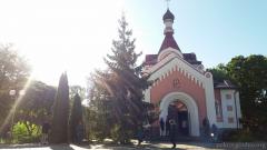 Архіепіскап Арцемій узначаліў у Пакроўскім саборы літургію і малебен на пачатак навучальнага года, асвяціў прыходскую школу Архіепіскап Арцемій узначаліў у Пакроўскім саборы літургію і малебен на пачатак навучальнага года, асвяціў прыходскую школу